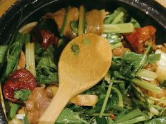 -沙胆彪炭炉牛杂煲(上海日月光广场店)