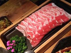 -湊湊火锅·茶憩(杭州湖滨银泰in77店)