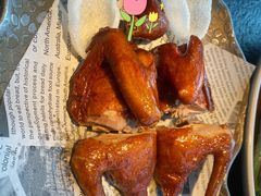 -蝴蝶里·粤菜·点心(滨江龙湖店)