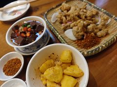 -炉小二铜锅牛蛙•川湘菜(三里屯店)