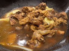 -粘豆包铁锅炖二部(温泉街店)