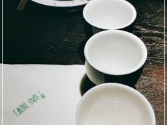 -绿茶餐厅(同成街华联店)