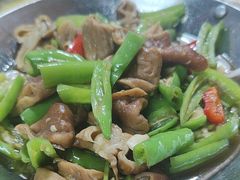 -芦茨金富饭庄·25年老字号·专做稻草鸡