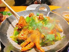 火辣鸡爪子-那胡同里的小烤肉馆(开发区万达店)
