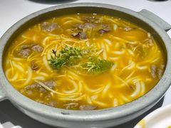 酸汤肥牛QQ面-卯时·龙光雅宴·精致锡帮菜(惠山古镇店)