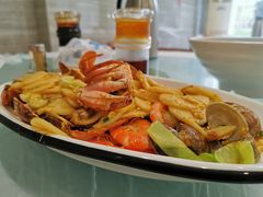 海鲜炒年糕-金海湾海鲜排档(朱家尖店)