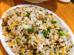 特色臊子蛋炒饭-嘉州叶婆婆钵钵鸡(建设路店)