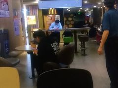 大堂-麦当劳(豫园店)
