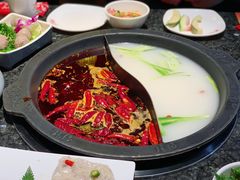 -井格重庆火锅(临平银泰城店)