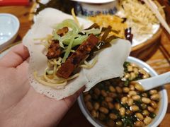 -怪噜范·老贵阳街头名小吃(鸿通城店)