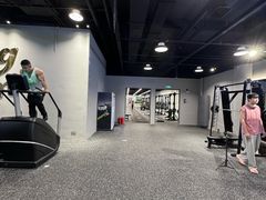 -TMG潮流健身(奥体莲荷里店)