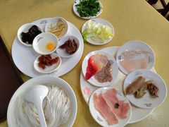 -桥香园云南过桥米线(金马碧鸡店)