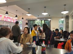 -巍山𤆵肉饵丝