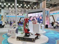 -东浩兰生上海世博展览馆