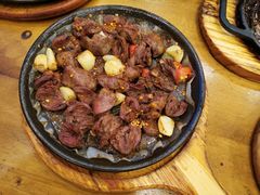 -老东镇啤酒屋海鲜加工·蒸汽海鲜·海鲜烧烤(台东店)