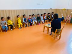 -小门牙好性格托育(北外滩中心)