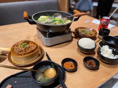 -川堂风·跷脚牛肉·乐山爆炒(宝山日月光店)