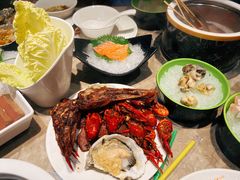 -V-ONE西雅图海鲜自助餐厅(仓山万达广场店)