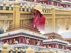 -塔尔寺游客服务中心