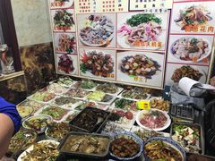 -乡府肉丁水饺(环山路店)
