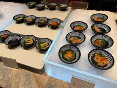 -半岛翡丽海鲜自助餐厅(观风亭店)
