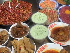 -萍姐火锅·公路夜市(武汉首店)