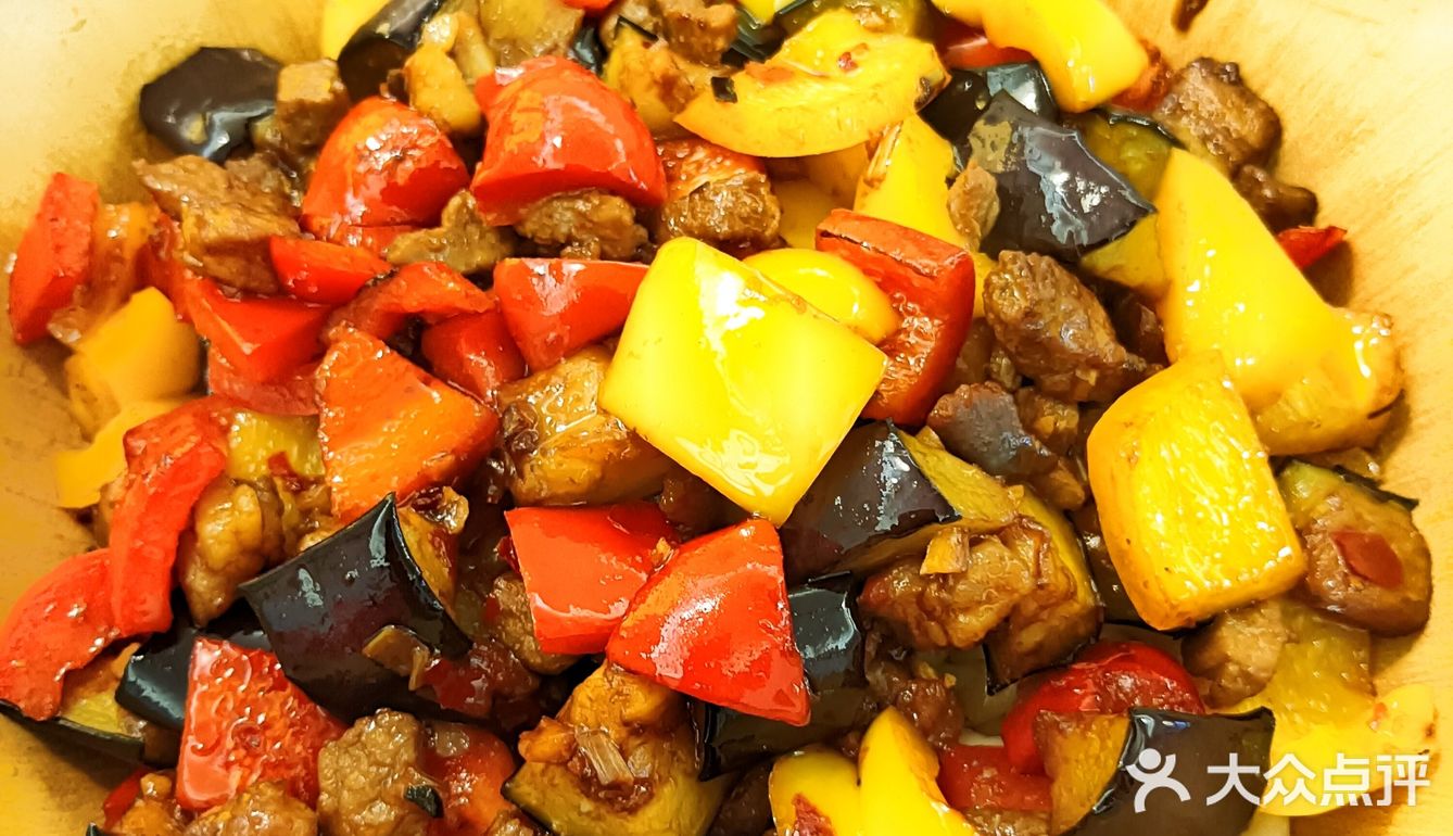 来楠无吃椰子鸡啦!