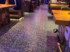 -山河屯铁锅炖·非遗东北菜(南山店)