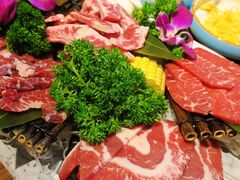 -明洞阿姨·韩式酱蟹烤肉·创意料理(三元桥店)