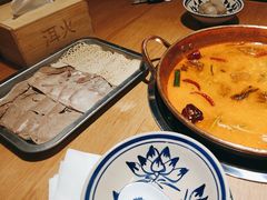 -洱火云南酸菜牛肉火锅(石景山当代商城店)