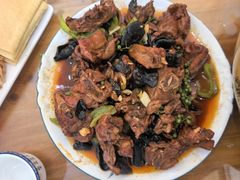 -美顺香食府鱼头老店(雪野湖店)
