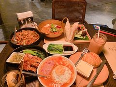 -来龙里 精致 东南亚餐室(万象城店)