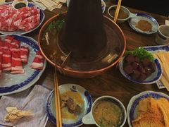 东镇肥牛-东镇老火锅(高新区店)