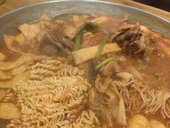 -喇喇排骨火锅·传统韩式脊骨汤(望京西园总店)
