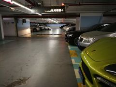 -上海浦东国际机场T1航站楼-P1停车场