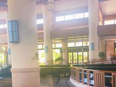 -亚龙湾喜来登·美景台大堂吧