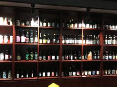 -顽啤熊·酒客酒馆(苏城夜景必选店)