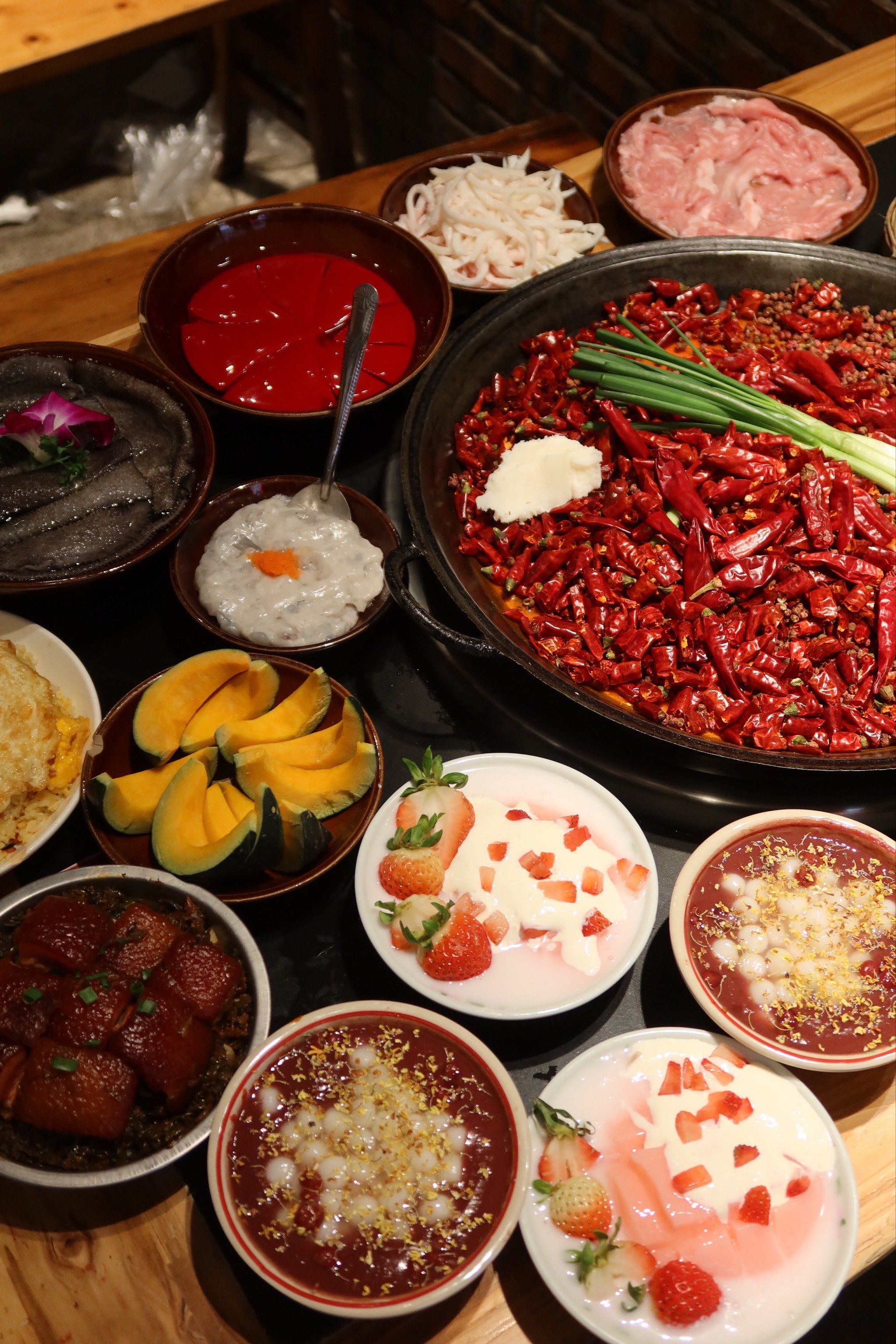 重庆土著私藏的老火锅🔥烟火气一整个拉满