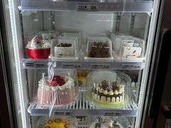 -DQ·蛋糕·冰淇淋(三亚青春颂店)