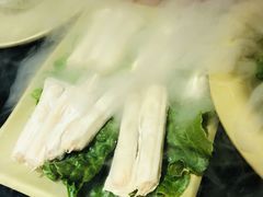 -在蜀里·一米肥牛老火锅(黄埔店)