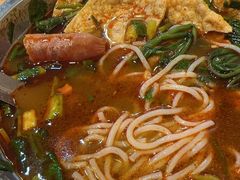-柳州肥姨妈大骨螺蛳粉(东靖路店)