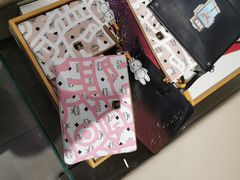 -MCM(比斯特上海购物村店)