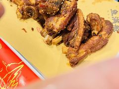 -鱼满舱·鲜活海鲜·正宗鲁菜
