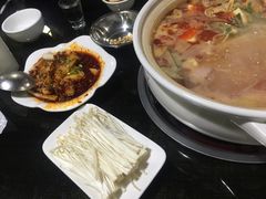 -黔府豆米火锅野菜馆(南马店)