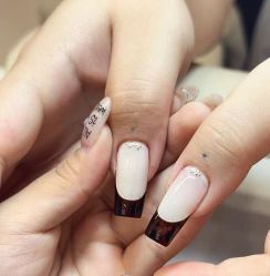 -Nail Me美甲美睫