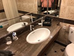 -上海光大会展中心国际大酒店