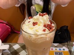 -新大咀港式茶餐厅(宝山万达店)