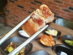 -香猪坊韩国烤肉专属门店(魏公村店)