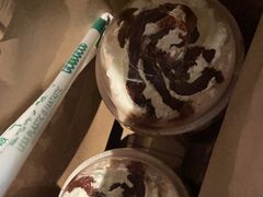 -星巴克臻选(南京金茂览秀城店)