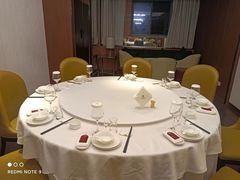 -食为先庐畔渔歌(合作化路店)